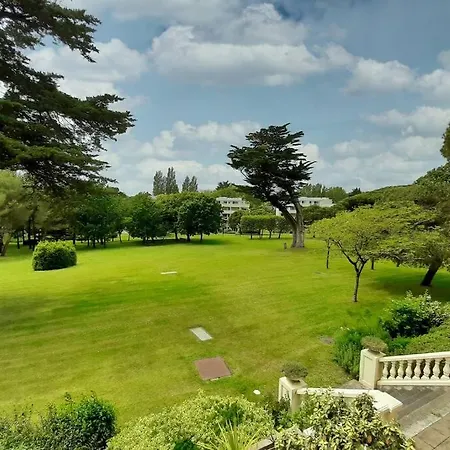 A 300m De La Plage, Parc, Piscine, Terrasse Daire *