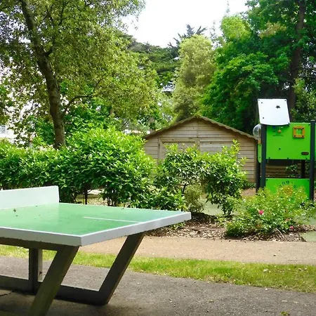 Appartement A 300m De La Plage, Parc, Piscine, Terrasse